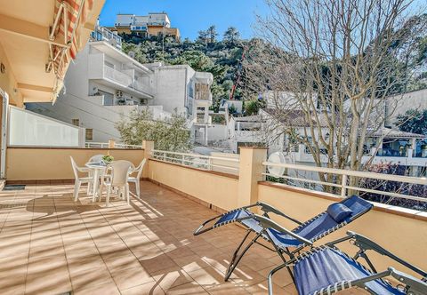 Others Apartment in Roses With Waterfront Views