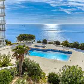 Primary image 1 Apartment in Roses With Stunning Beachfront Views, El Port de la Selva Hotels