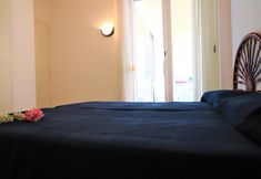 Others 6 Apartment in Roses Near Sandy Beach