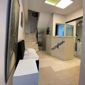 Reception 1 Rioletta Suit, Bonita Hotels