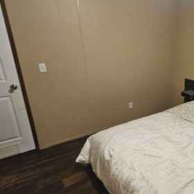 Room 1 114 Dolphin Harbor N, โรงแรม & ที่พัก Harris County