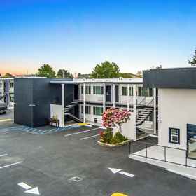 Primary image 1 The Snoozzz Inn, Humboldt County Hotels