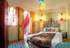 Others 7 Riad Roxanne