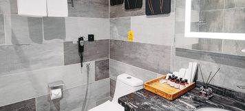 Others 5 Pure Boutique Hotel