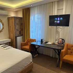 Room1Ananas Suite,Bulvar 216飯店