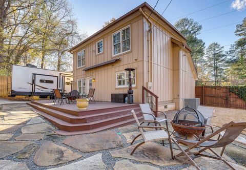 อื่นๆ 2 Mi to PGA Tour: Decatur Home w/ Fire Pit Access!