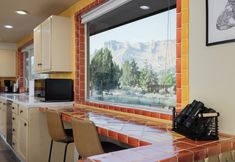 其他 4 Smith Rock Base Camp Sleeps 6!