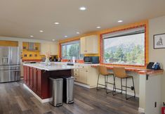 其他 5 Smith Rock Base Camp Sleeps 6!