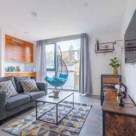 Primary image 1 Sheffield City Apartment - Modern & Cozy, Millennium Gallery Hotels