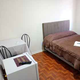 Room1Los Angeles,Museu da Sociedade Rural do Paraná飯店