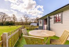 Others 7 Host Stay Firefly Spa Lodge