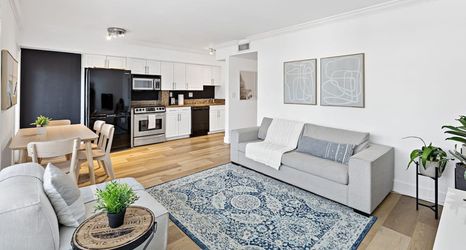 Others 2 Beach Apt With Waterview in Las Olas Blvd