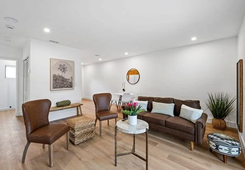 Others Sailors Rest Sailboat Bend