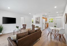 Others 5 Sailors Rest Sailboat Bend