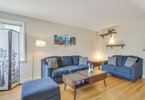 Others Home w/ Fenced Yard: 13 Mi to Downtown Chicago!