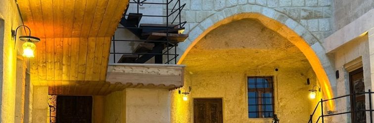 Others Colina Stone House