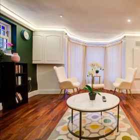 Primary image 1 ビューティフル オアシス 1 ベッド スリープス 3, バルハム ホテル