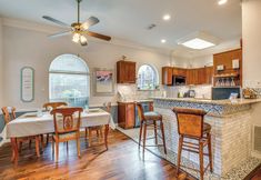 Others 3 3 Mi to the Star: Spacious Home w/ Yard + Gazebo!