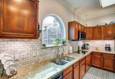 อื่นๆ 6 3 Mi to the Star: Spacious Home w/ Yard + Gazebo!