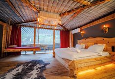 Others 6 Wooden Palace