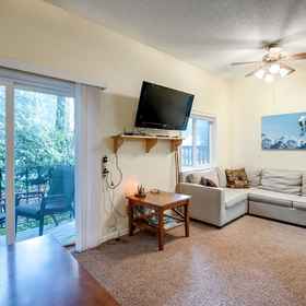 Primary image 1 36sll Pet Friendly - Economical, Kitchen - Sleep 5, Whatcom County Apartments