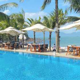 Primary image 1 Bounce Beach Resort and Spa, Nhà nghỉ Phương Anh 9 Hotels