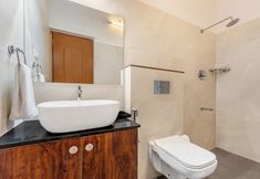 Khác 7 Sterling Brookstone Coorg