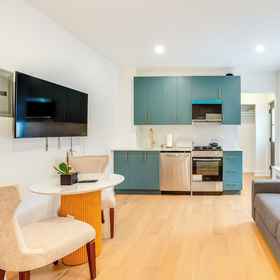 Interior1尤恩克斯市中心寵物友善工作室,扬克斯公共图书馆飯店