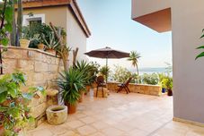 อื่นๆ Vrachokipos