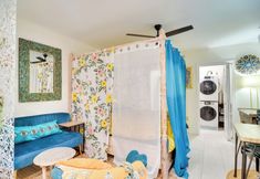 Lainnya 7 3 Mi to Vinoy Park: St Petersburg Gem w/ Patio!