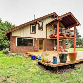 Interior111 Mi to Olympic National Park: Home w/ Deck!,奥林匹克野生动物园飯店