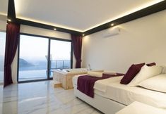 Lainnya 5 Villa Ebru 2 is 2 bed 4 Guests Luxury Villa