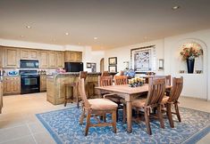 Others 4 Condo Bella Sirena 805 C by Kivoya