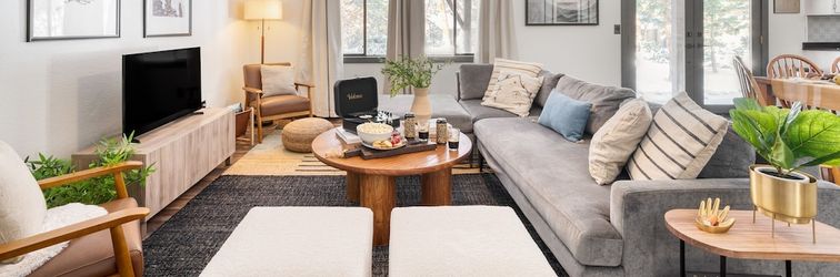 Lain-lain Quiet River Bend Cabin by Avantstay 35 Mins to Mt Bachelor 10 Mins to Town Centre Hot Tub