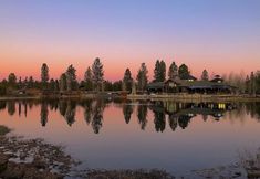 Others 5 Klamath by Avantstay Gorgeous Mountain Home w Fire Pit Spa Lake Views