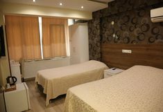 Others 4 MENTES OTEL