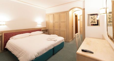 Others 2 Chalet Stadio