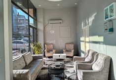 Others 3 One Day Suit Hotel