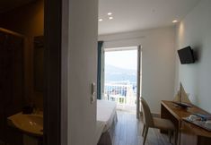 Khác 6 Relais Manfredi