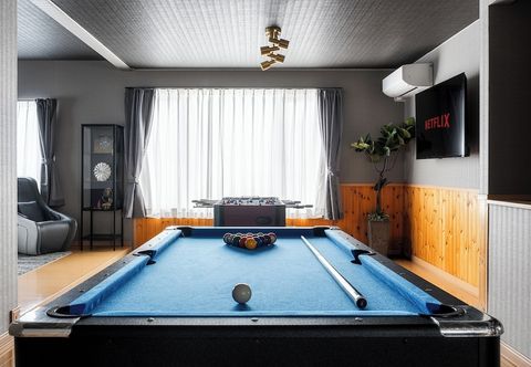 Others THE PALACE OF NATURE