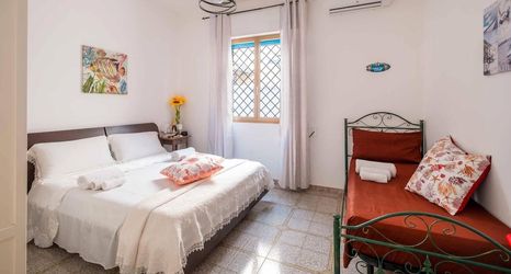 อื่นๆ 2 Sunny Haven Villa In Torre Lapillo