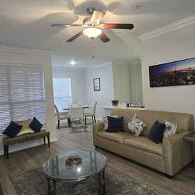 Primary image 1 Family-friendly 2BR in Houston, JNB Eatery Hotels