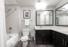 其他 6 Falcon Grand Harbor Apartments By Barsala