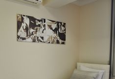 기타 4 My World Hotel