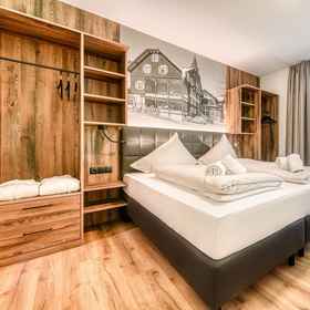 Room 1 Brandnerhus 第01号 - 花园 三房公寓, 圣安东在蒙塔丰 酒店