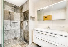 Others 5 Appartement Ideal in B Rserberg