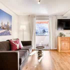 Room 1 페리엔보눙 R 티 - 2-침실, 남서 발코니 있음, 장크트안톤임몬타폰 호텔