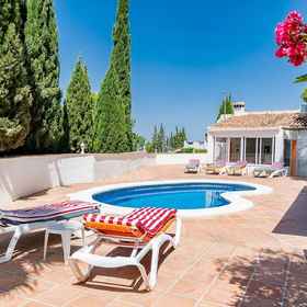 Room 1 Cruz del Monte in C Mpeta, Benadalid Hotels