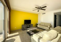 Others 6 2BR Sunset Escape for Families