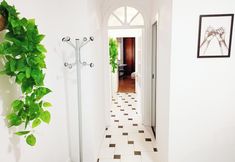 Others 4 Angosta Host